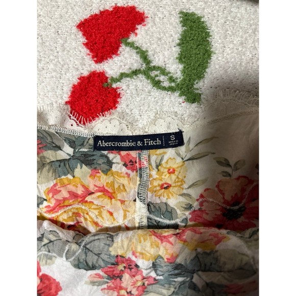 Abercrombie Fitch Floral Lace Rose Floral Lace Cami Tank Top Adjustable Straps - Picture 3 of 5